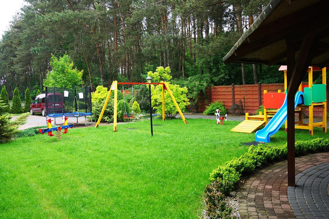 Hotel Tim Cekanowo Esterno foto